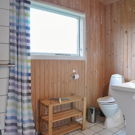 Three-bedroom Holiday In Brenderup Fyn *