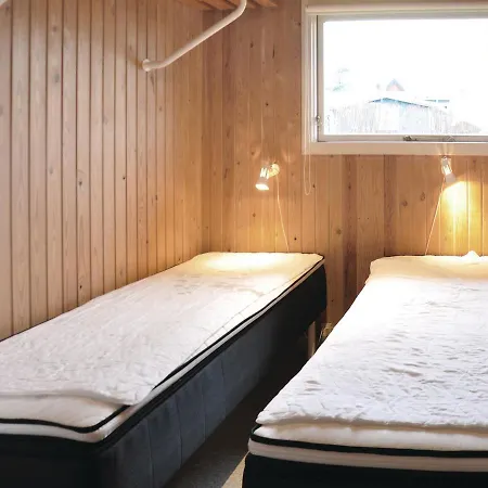 Three-bedroom Holiday In Brenderup Fyn Vakantiehuis Vedelshave