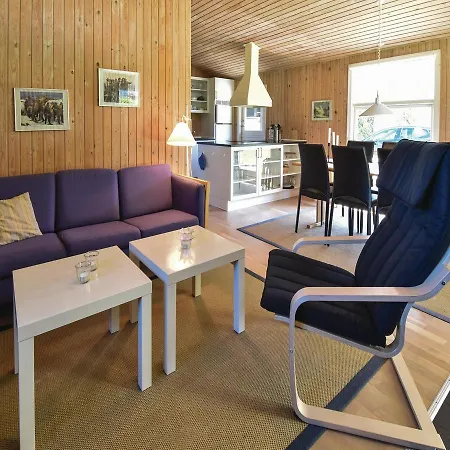 Vakantiehuis Three-bedroom Holiday In Brenderup Fyn Vedelshave